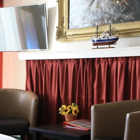 Zee En Duin Hotel 3*