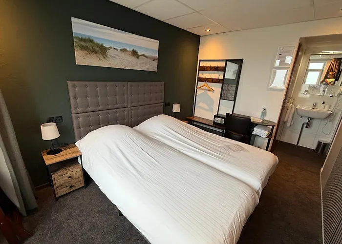 Hotel Zee En Duin 3*