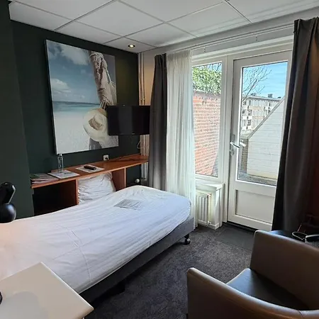Zee En Duin Hotel 3*