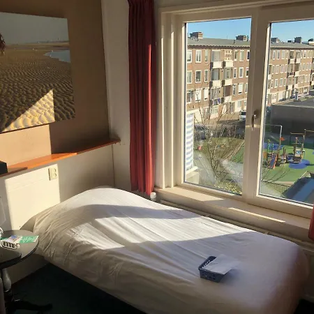 Otel Zee En Duin 3*